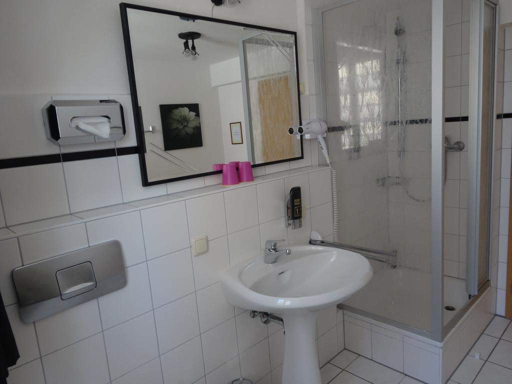 Hotel Andreasstuben Weißenburg in Bayern Pokoj fotografie